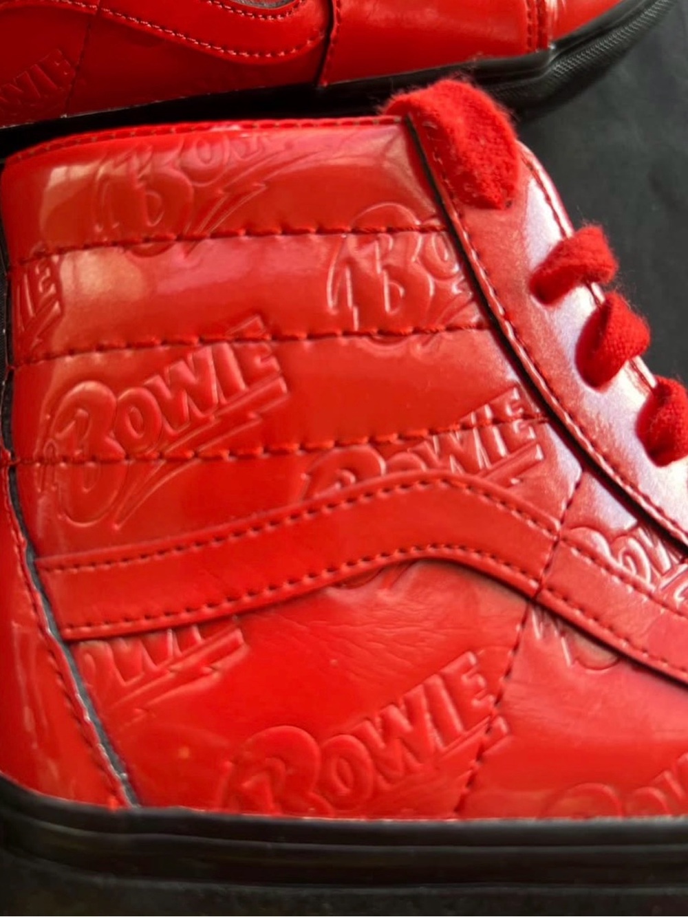 David Bowie Vans Red High-Top Sneakers/Skate shoes - Picture 13 of 13